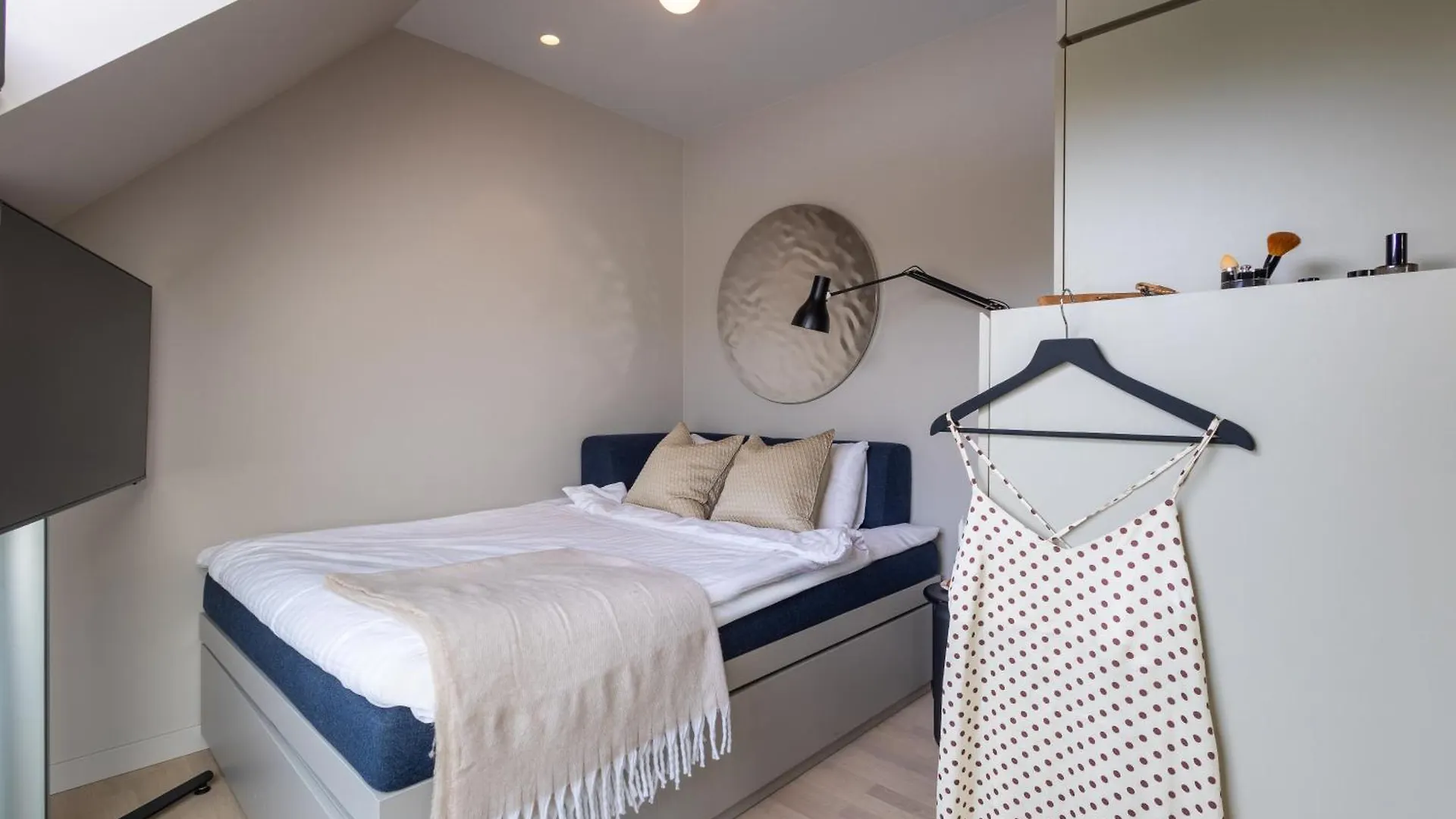 Unity Malmoe - A Studio Hotel 4*, Мальмё
